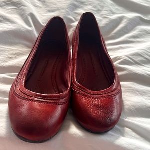 Frye Carson Ballet Flat red size 7.5 women's flats
